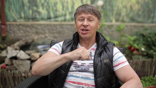 Сергей Исаев на сцене